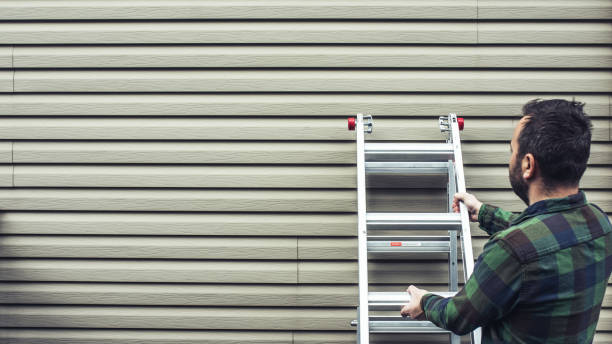Best Aluminum Siding Installation  in Easton, CA